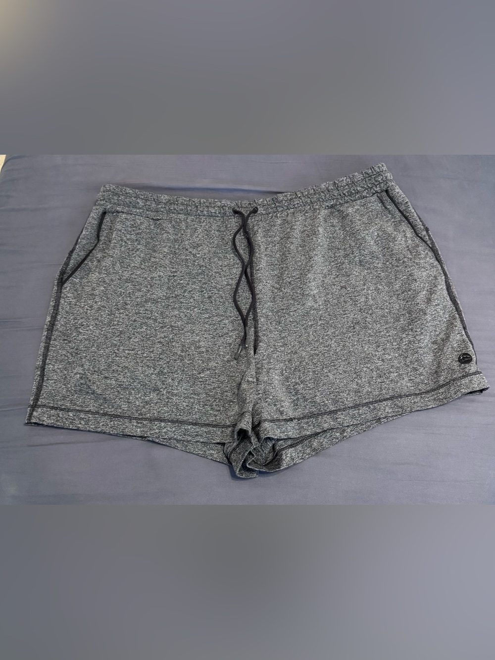 L.L.Bean Women’s VentureSoft black marled shorts, 2X